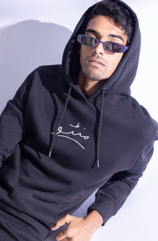 Shopmanto UK, manto UK, manto pakistani clothing brand, urdu calligraphy clothes, manto UK ready to wear black pullover hoodie, soft and comfortable winter pullover hoodie