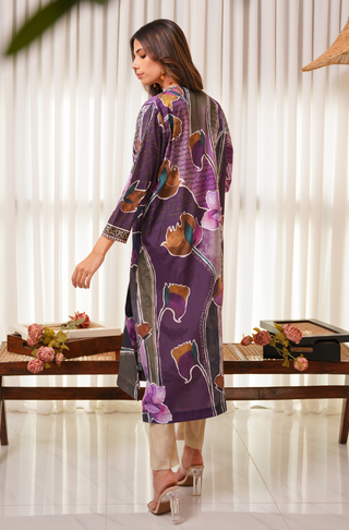 Shopmanto UK, manto UK, manto pakistani clothing brand, manto pakistan, urdu calligraphy clothes, manto UK women one piece dhanak (rainbow) long crepe shrug shades of purple, manto crepe collection