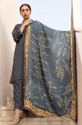 Shopmanto UK, manto UK, manto pakistani clothing brand, urdu calligraphy clothes, manto UK urdu gumaan (wrapped in mystery) shaded peacock blue odhni dupatta scarf shawl, pakistani urdu dupatta