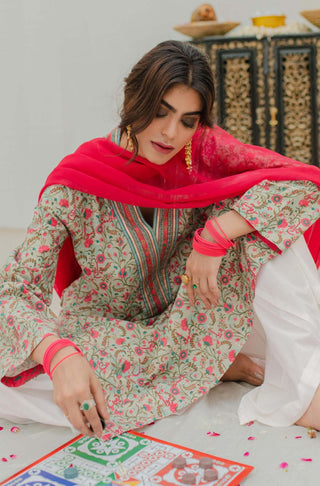 Shopmanto UK, Pakistani urdu calligraphy clothing brand manto UK ready to wear women one piece printed roshni (the spark within) mint and pink urdu long kurta shirt