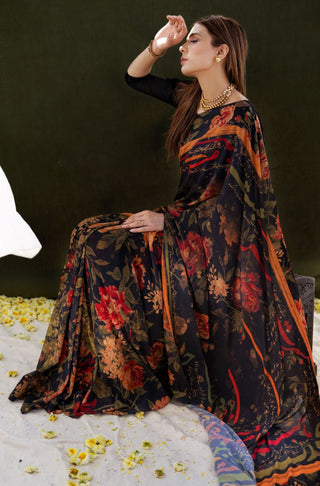 Shopmanto UK, manto pakistani clothing brand, urdu calligraphy clothes, manto UK pre stitched saree black with floral print and solid black unstitched blouse featuring urdu words calligraphed all over saree