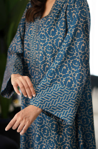 Sleeve Details of Manto Women's Printed Two Piece Teal Crepe Co-Ord Set with Urdu Calligraphy