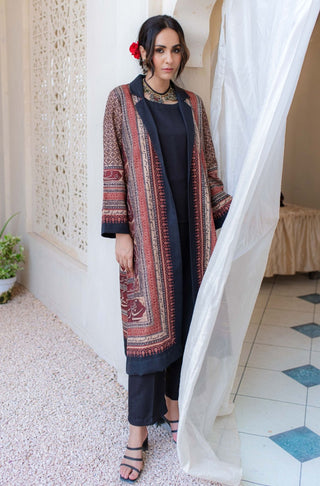 Shopmanto UK, Pakistani urdu calligraphy clothing brand manto UK ready to wear women one piece printed rashk (envious moon) maroon long jacquard urdu coat outerwear shrug