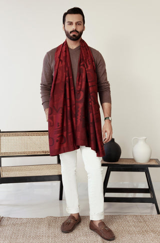 Shopmanto UK, manto pakistani clothing brand, urdu calligraphy clothes, manto UK ready to wear jazba (passion) maroon pakistani urdu weaved stole scarf