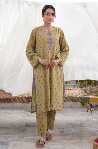 Shopmanto UK, Pakistani urdu calligraphy clothing brand manto UK ready to wear women three piece printed cotton qadr (value of appreciation) olive green and dark purple coord set with olive green printed long shirt kurta printed straight pants and dark purple shawl dupatta scarf