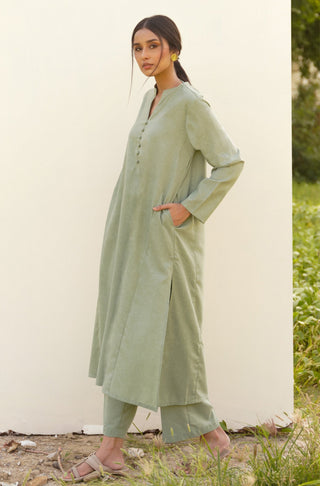 Shopmanto UK, Pakistani urdu calligraphy clothing brand manto UK ready to wear two piece kalidaar (flared long dress) sage green coord set with long flared shirt and straight pants