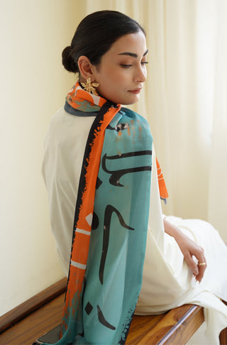 Manto UK Women's Stitched 1 Piece Crinkle SIlk Uns Stole Blue & Orange Featuring Urdu Calligraphy of Poetry by Jaun Elia