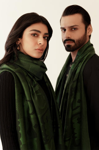 Shopmanto UK, manto pakistani clothing brand, urdu calligraphy clothes, manto UK ready to wear jazba (passion) green pakistani urdu weaved stole scarf