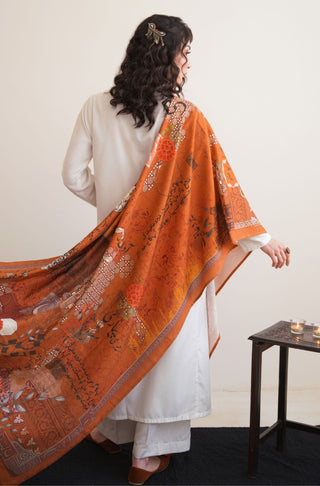 Shopmanto UK, Pakistani urdu calligraphy clothing brand manto UK ready to wear one piece textured khat-nama (letter of devotion) rust shawl long scarf