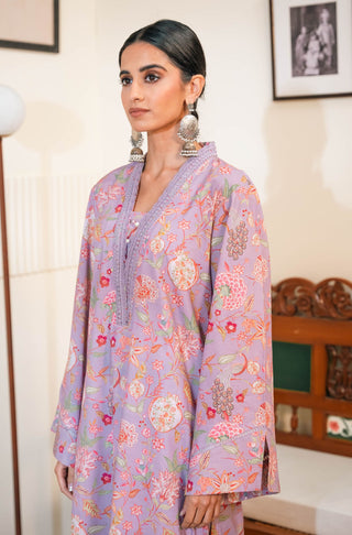 Shopmanto UK, manto UK, manto pakistani clothing brand, urdu calligraphy clothes, manto UK ready to wear three piece lilac and green Gulnaar (fruit flora) coord set with long kurta shirt and culotte wide leg pants and dupatta for women