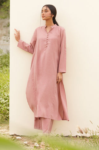 Shopmanto UK, Pakistani urdu calligraphy clothing brand manto UK ready to wear two piece kalidaar (flared long dress) mauve pink coord set with long flared shirt and straight pants