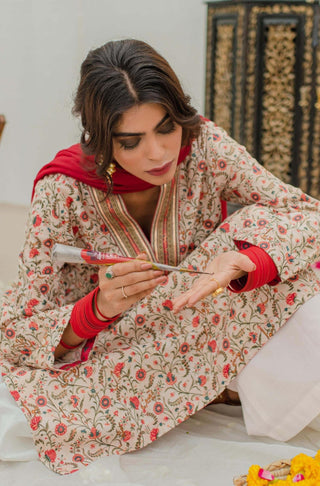 Shopmanto UK, Pakistani urdu calligraphy clothing brand manto UK ready to wear women one piece printed roshni (the spark within) beige and red urdu long kurta shirt