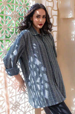 Shopmanto UK, Pakistani urdu calligraphy clothing brand manto UK ready to wear one piece kaavish (efforts) teal and blue front open button down overshirt