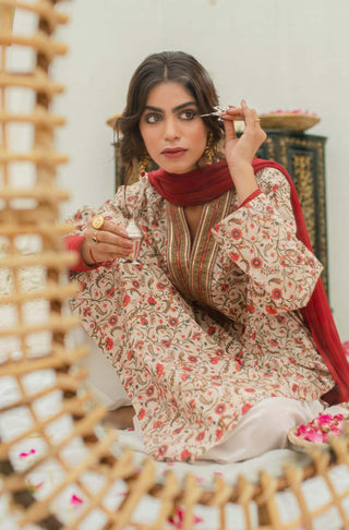 Shopmanto UK, Pakistani urdu calligraphy clothing brand manto UK ready to wear women one piece printed roshni (the spark within) beige and red urdu long kurta shirt