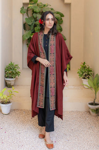 Talaash (Search) - Maroon and Green Cape - Manto UK