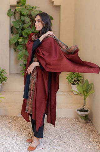 Talaash (Search) - Maroon and Green Cape - Manto UK