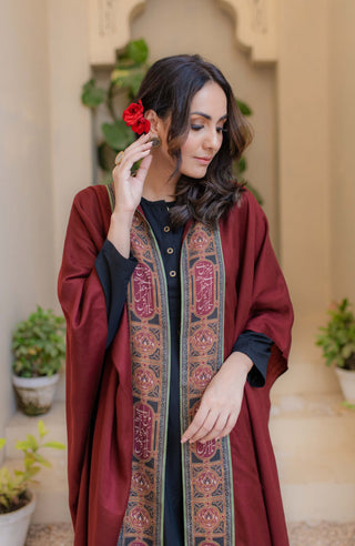 Talaash (Search) - Maroon and Green Cape - Manto UK